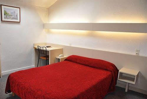 Hotel De La Gare Клісон Екстер'єр фото
