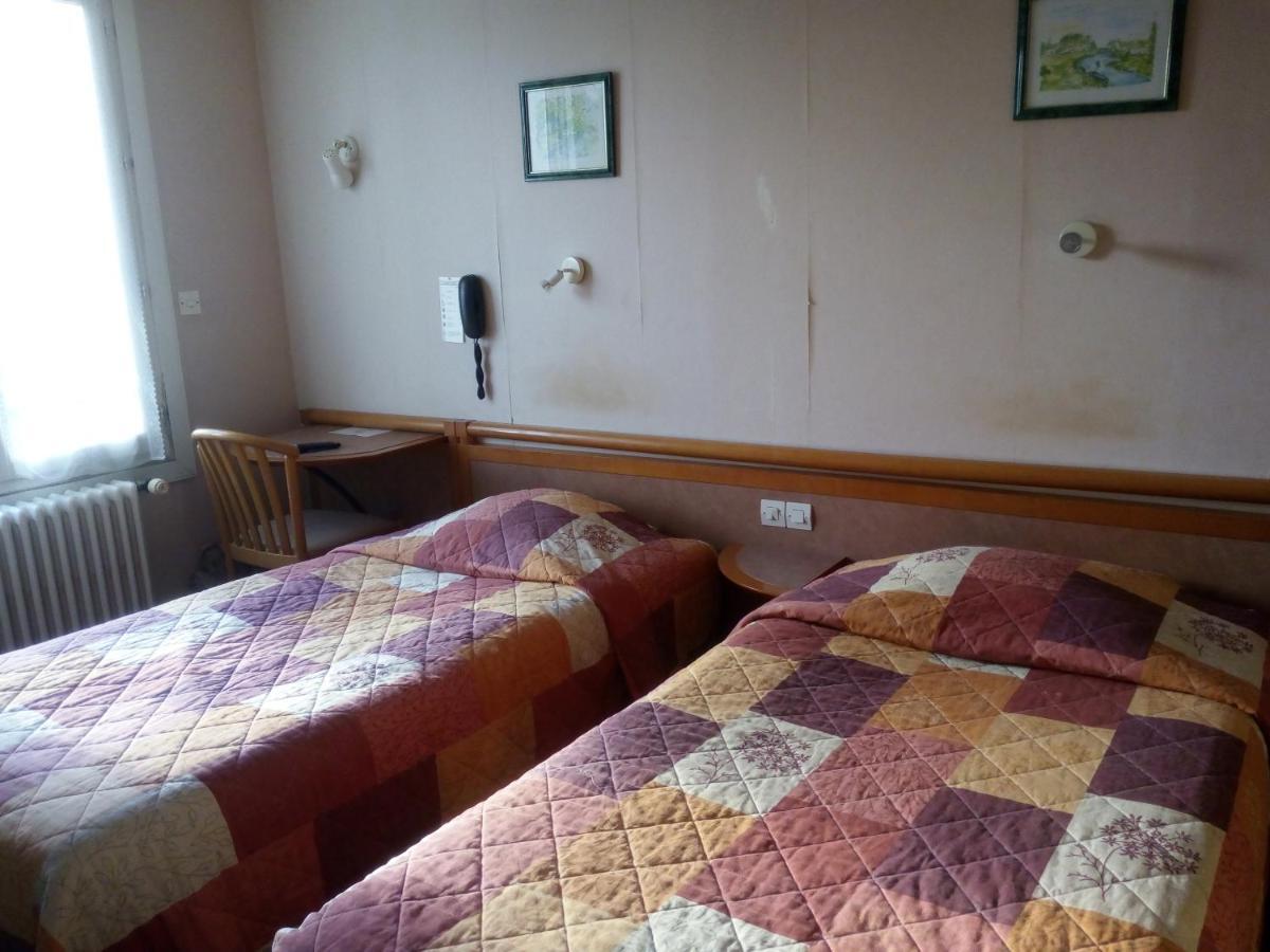 Hotel De La Gare Клісон Екстер'єр фото